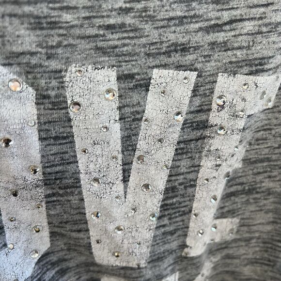 Vintage Y2K Pink Victoria’s Secret Graphic Tee T Shirt Gray Studded S-M 2010 - Picture 2 of 4